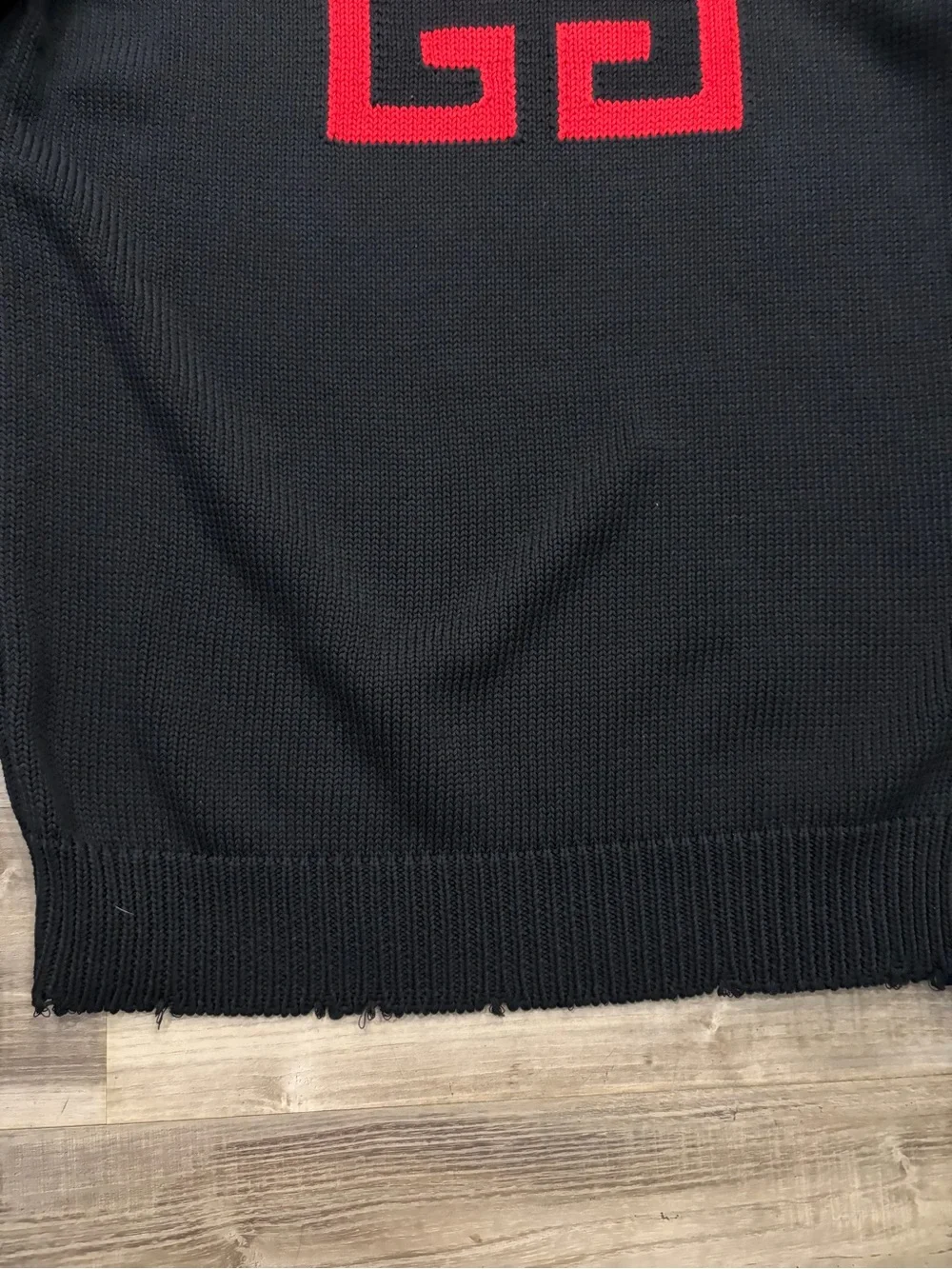 Givenchy Logo Pattern Round Neck Loose Long Sleeve Sweater New with tag